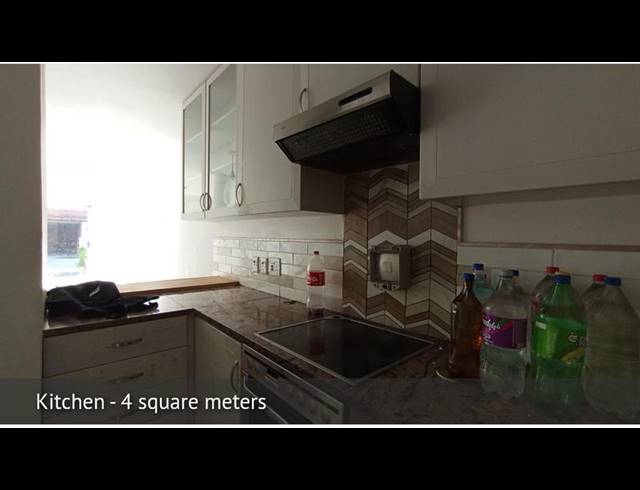 2 BEDROOM APARTMENT FOR SALE IN HOUGHTON ESTATE